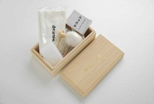 Sword Maintenance Kit 御刀手入具セット(桐箱入)