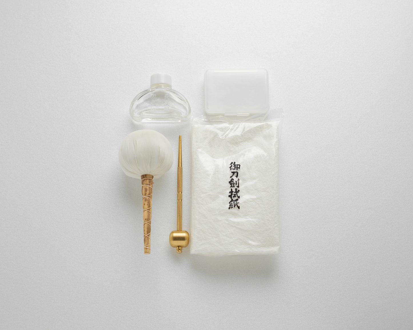 Sword Maintenance Kit　御刀手入具セット(桐箱入)