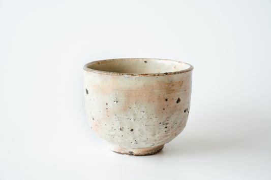 Tsutsu Chawan (tube tea bowl) Haiyugesho (ash glaze)