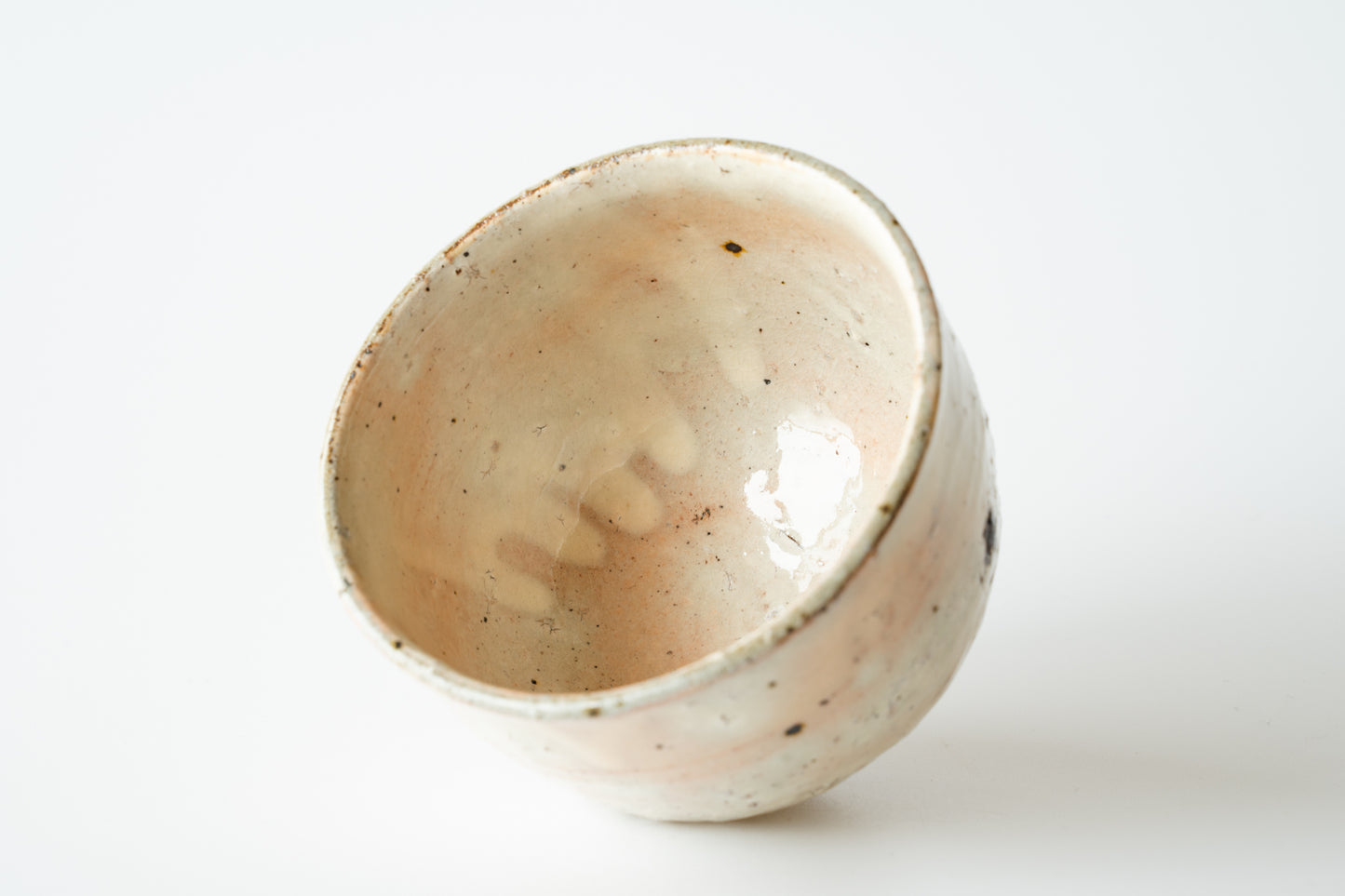 Tsutsu Chawan (tube tea bowl) Haiyugesho (ash glaze)