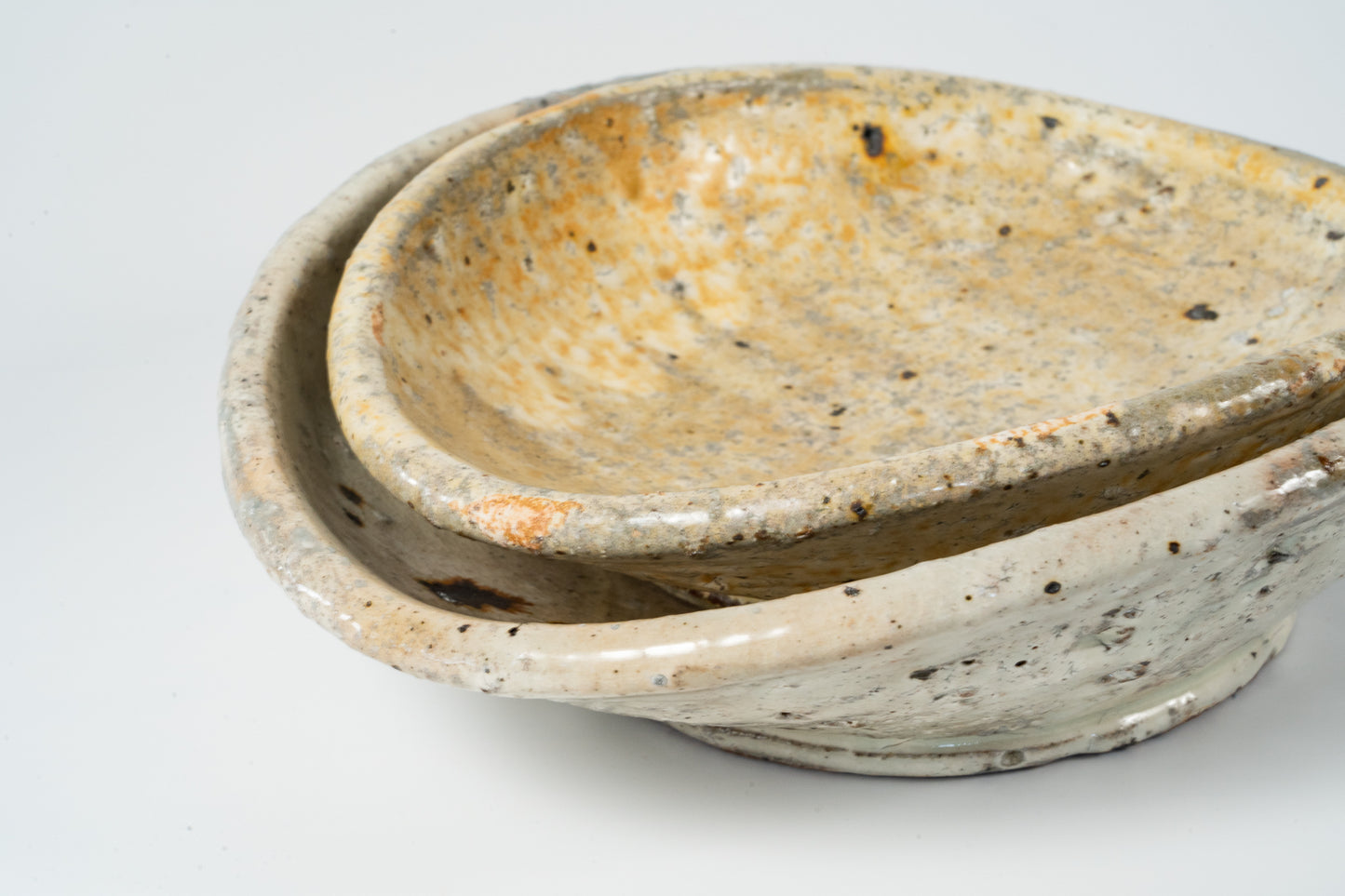 Plate Ellipse Large Haiyugesho (ash glaze)