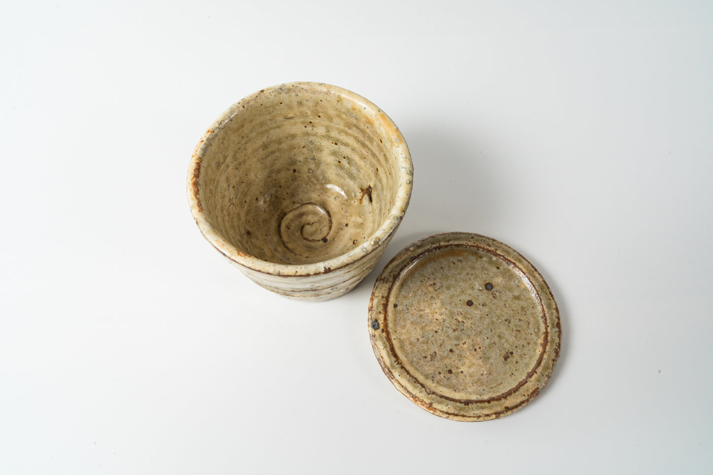 Cup with lid saucer Kizeto