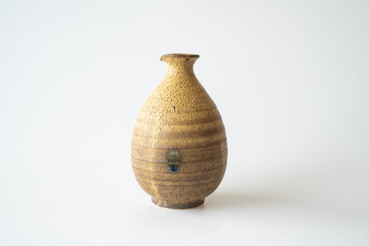 SAKE bottle kiseto