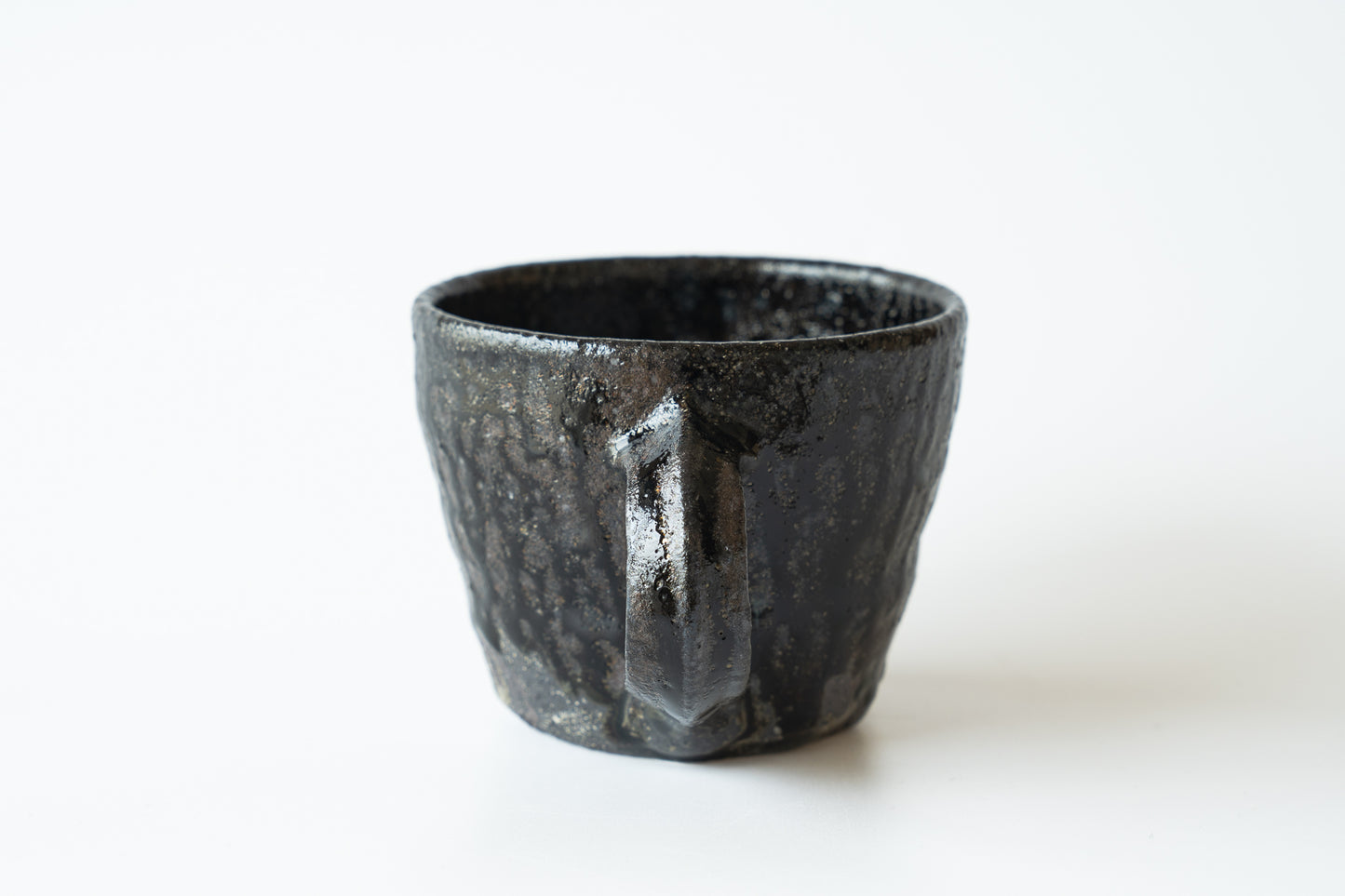 Low Mug Kuro Haiyu (black ash glaze)