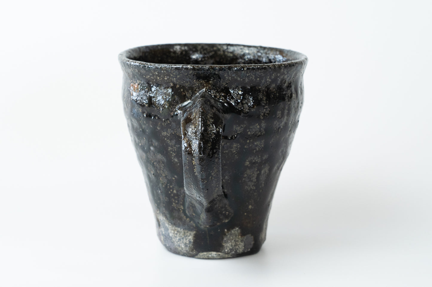 Tall Mug Kuro Haiyu (black ash glaze)