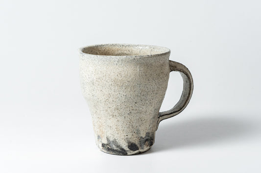 Tall Mug Kohiki Haiyu (white slip glaze & ash glaze)