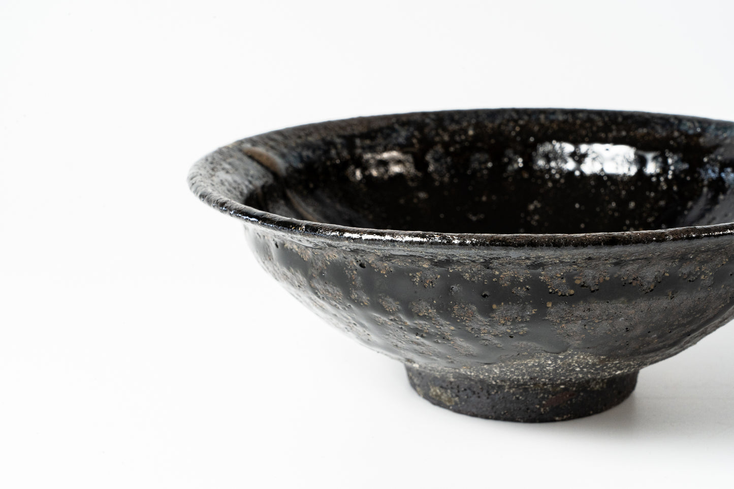 Asabachi Bowl Large Kuro Haiyu (black ash glaze)