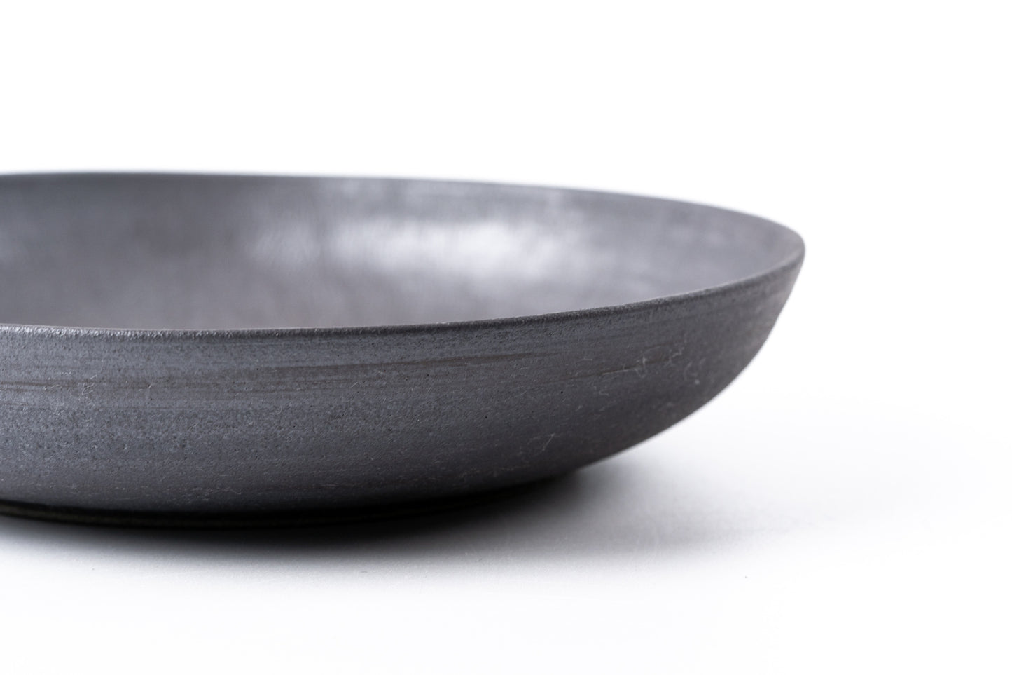 deep plate medium size kirikabu black